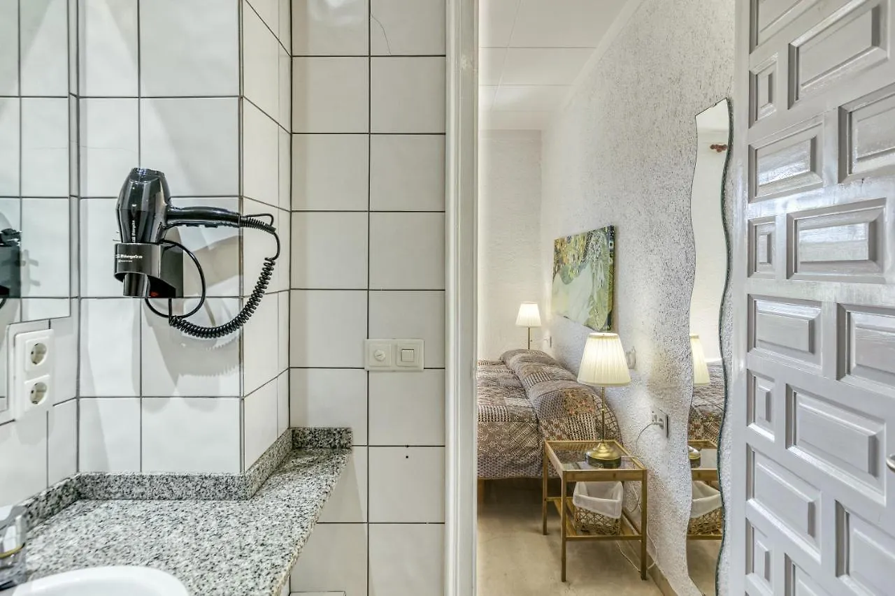 Art- Apartamentos Revilla Tacke H Empuriabrava 0*,