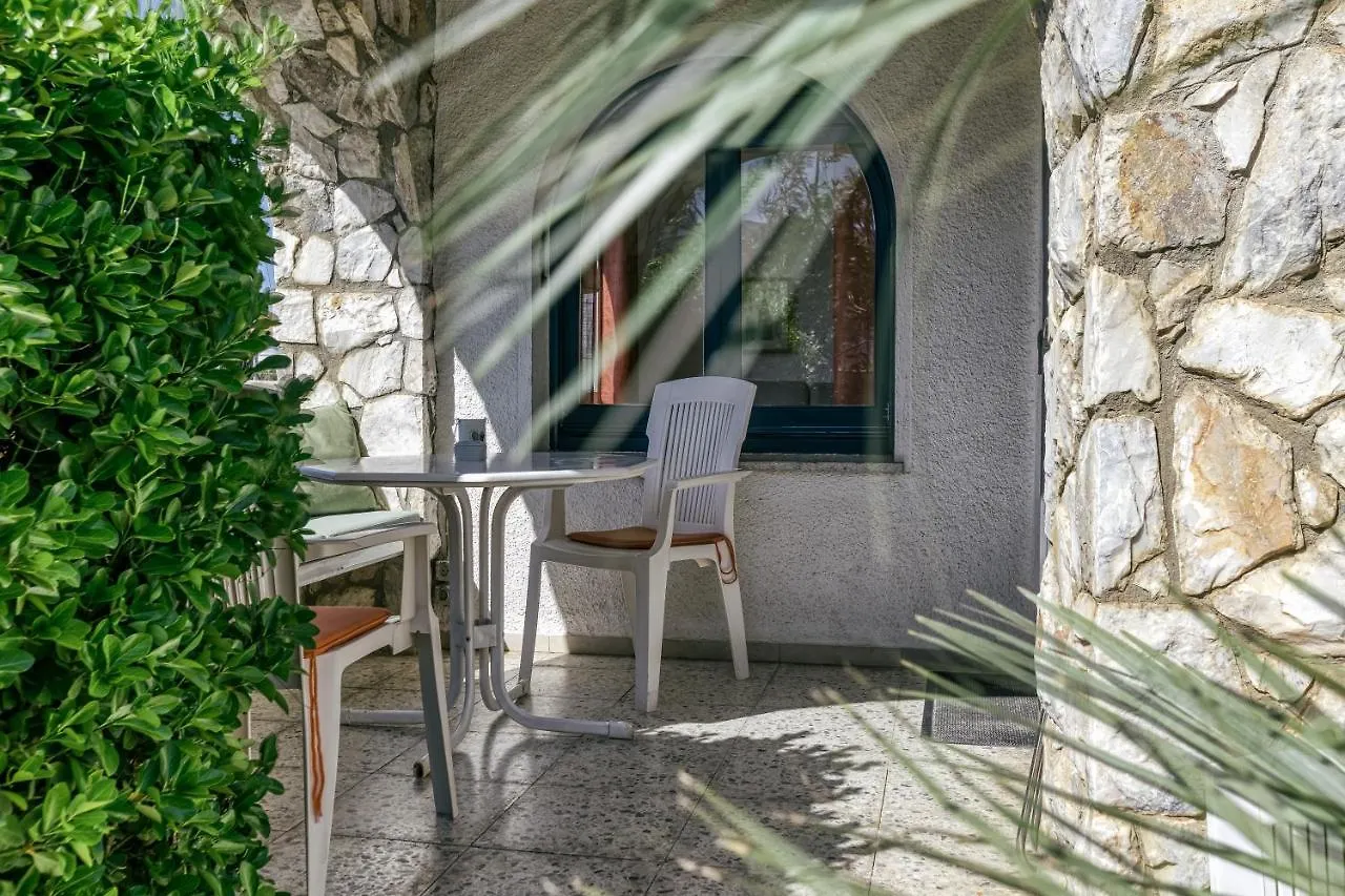 Art- Apartamentos Revilla Tacke H Empuriabrava 0*,