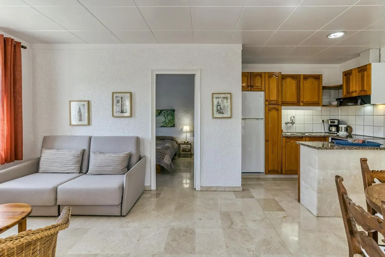 Holiday home Art- Apartamentos Revilla Tacke H Empuriabrava